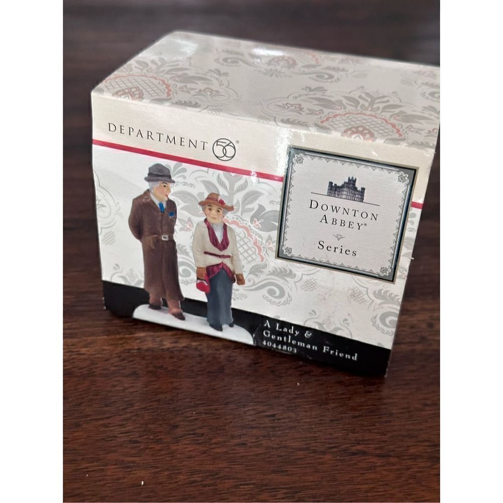 Department 56 Downton Abbey Lady and Gentleman friend village figures